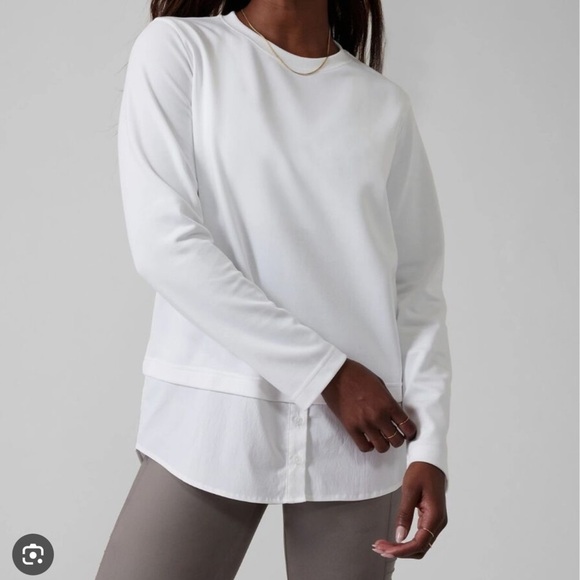 Athleta Tops - Athleta White Long Sleeve Top Size XS